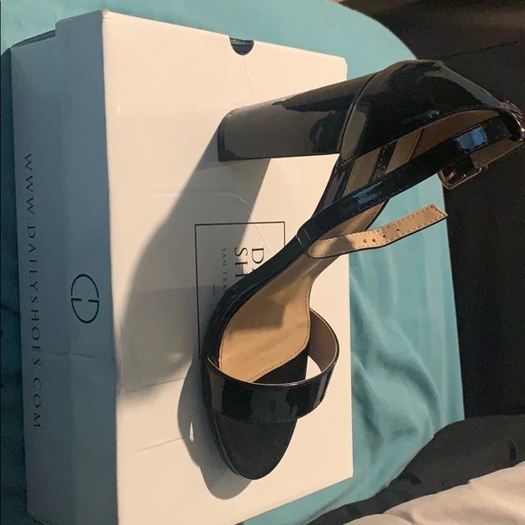 Black Heels - Picture 2 of 4